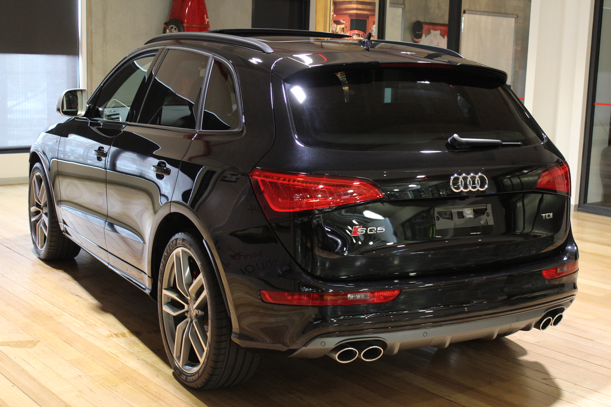 2015 Audi SQ5 8R TDI Wagon 5dr Tiptronic 8sp quattro 3.0DTT [MY15]
