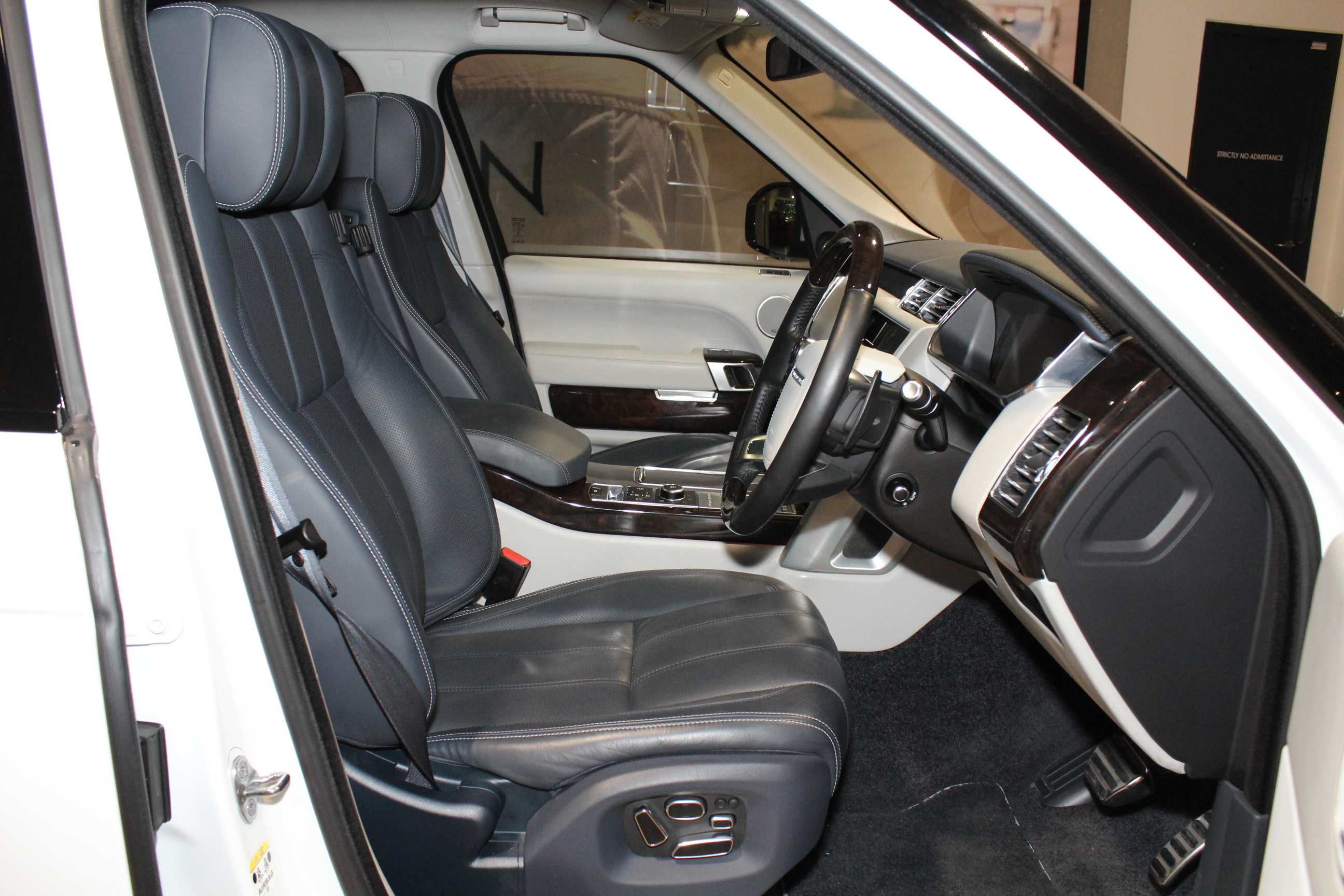 2014 Land Rover Range Rover L405 SDV8 Autobiography Wagon 5dr Spts Auto