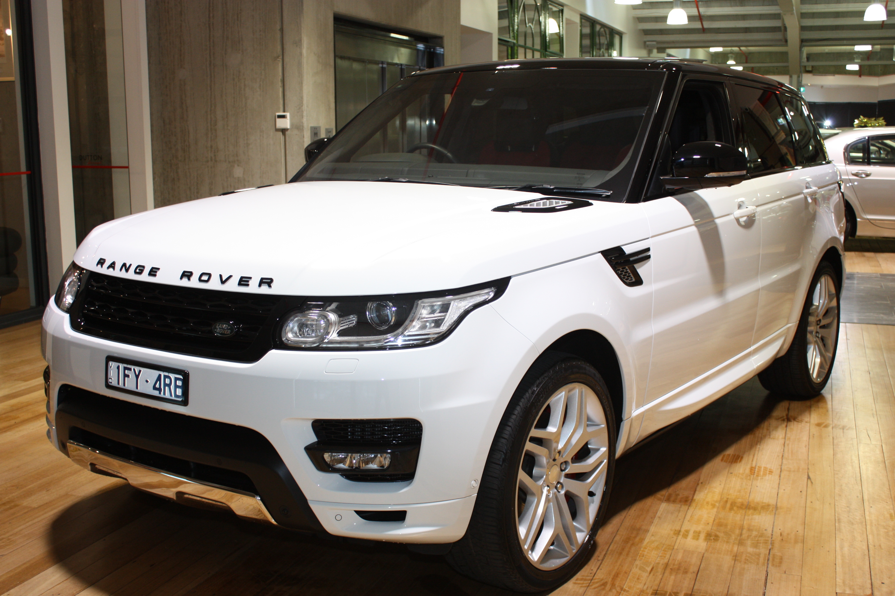 2014 Land Rover Range Rover Sport L494 V8SC Autobiography Dynamic Wagon
