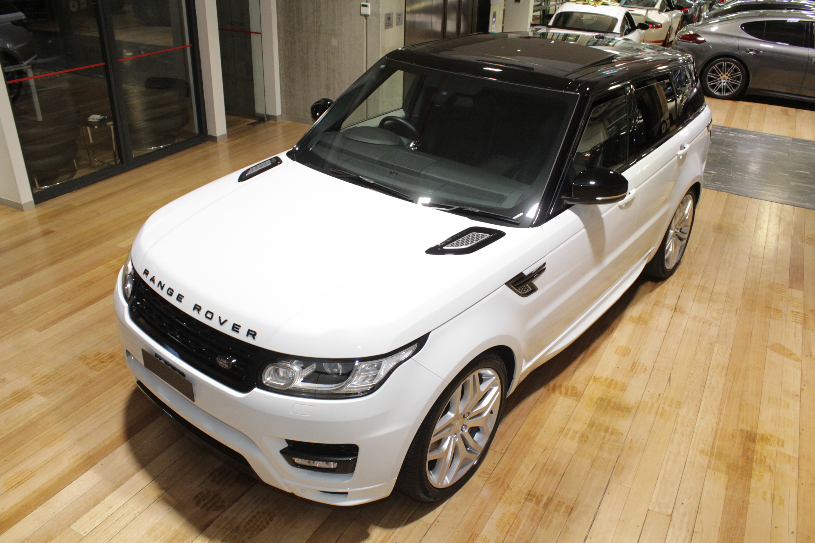 2015 Land Rover Range Rover Sport L494 V8SC Autobiography Dynamic Wagon