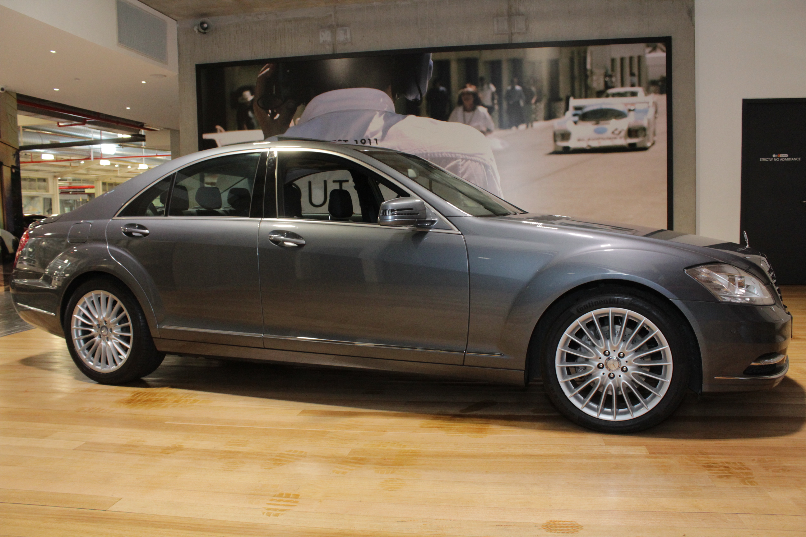 2010 MercedesBenz S350 W221 Sedan 4dr Auto 7sp 3.5i [MY10]
