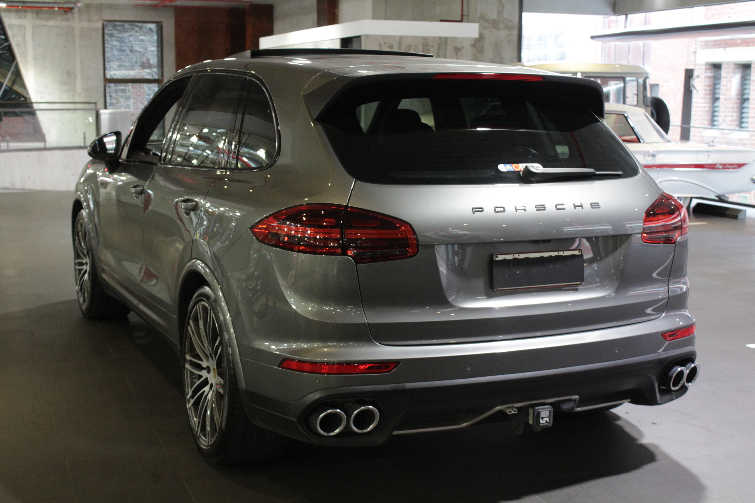 2015 Porsche Cayenne 92A S Diesel Wagon 5dr Tiptronic 8sp 4x4 4.2DTT [MY15]