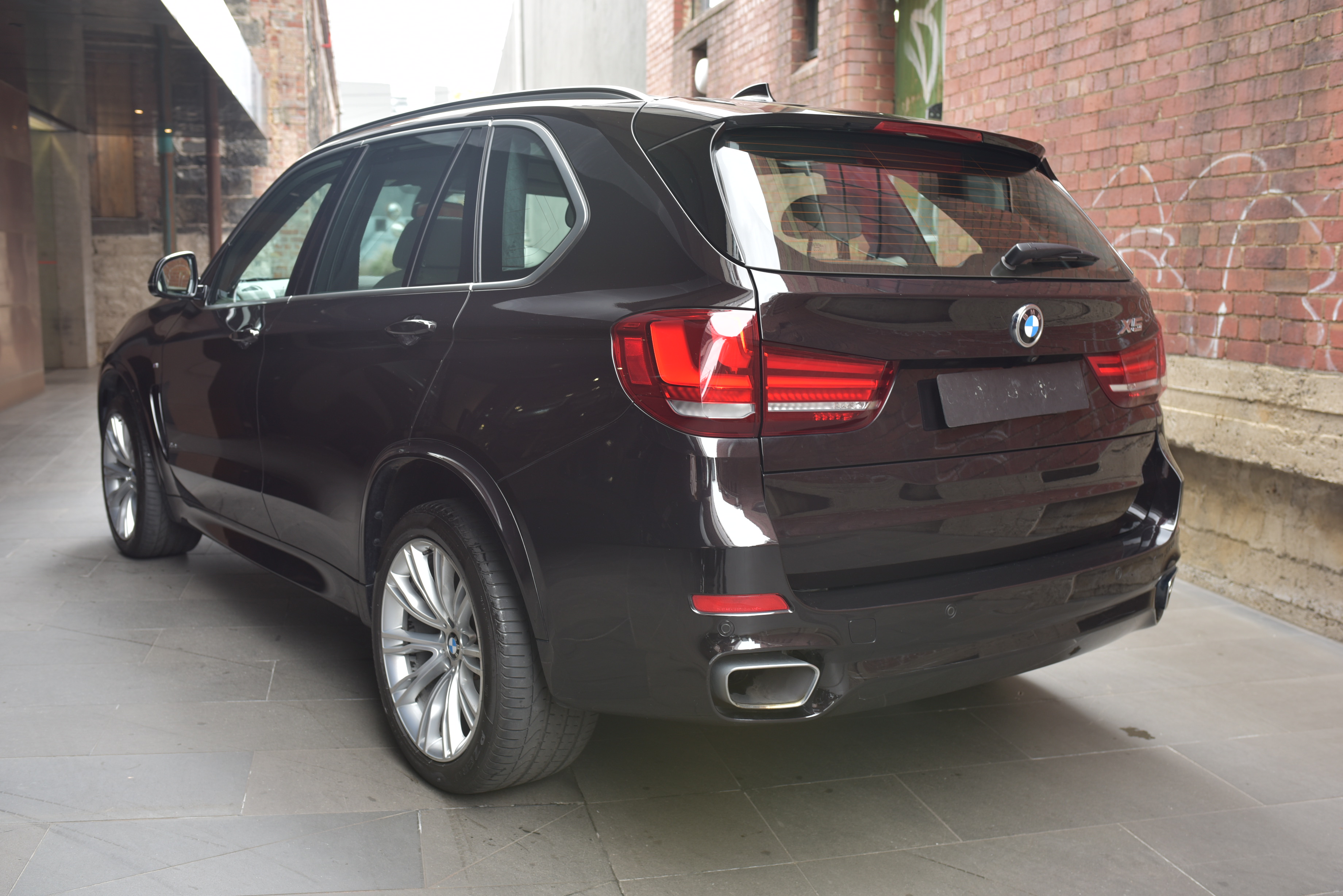 2016 BMW X5 F15 xDrive30d Wagon 5dr Spts Auto 8sp 4x4 3.0DT