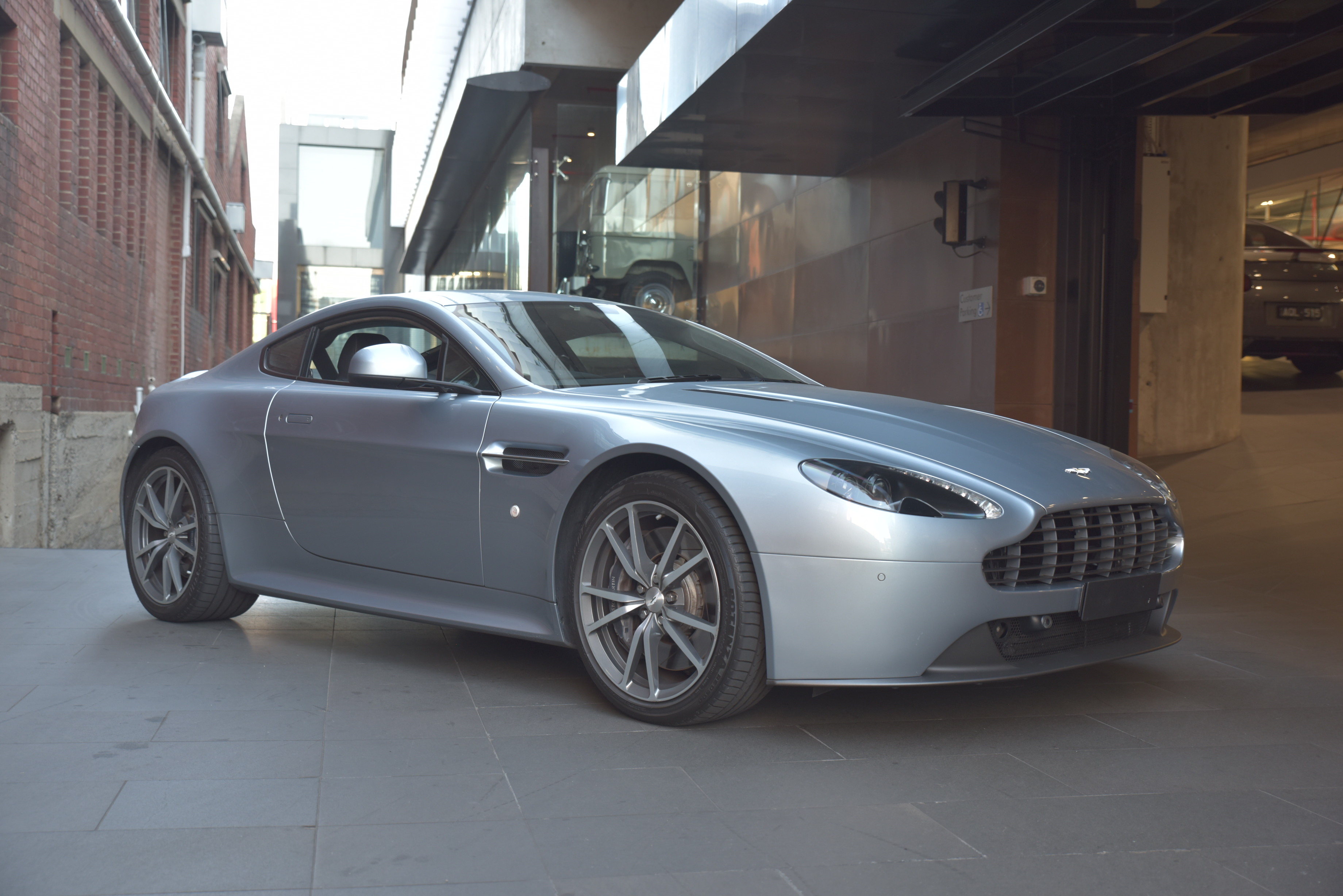 2016 Aston Martin V8 Vantage GT Coupe 2dr Sportshift II 7sp 4.7i [MY16]
