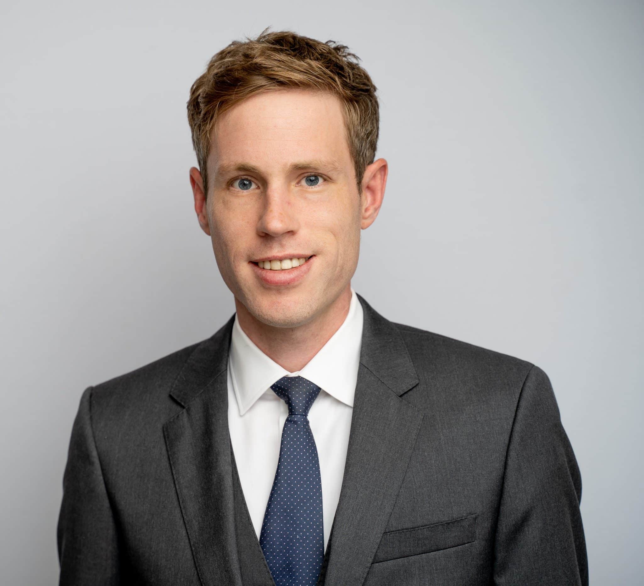 A Lawyer's Clio Review (2021) Law Firm Software Dutton Law