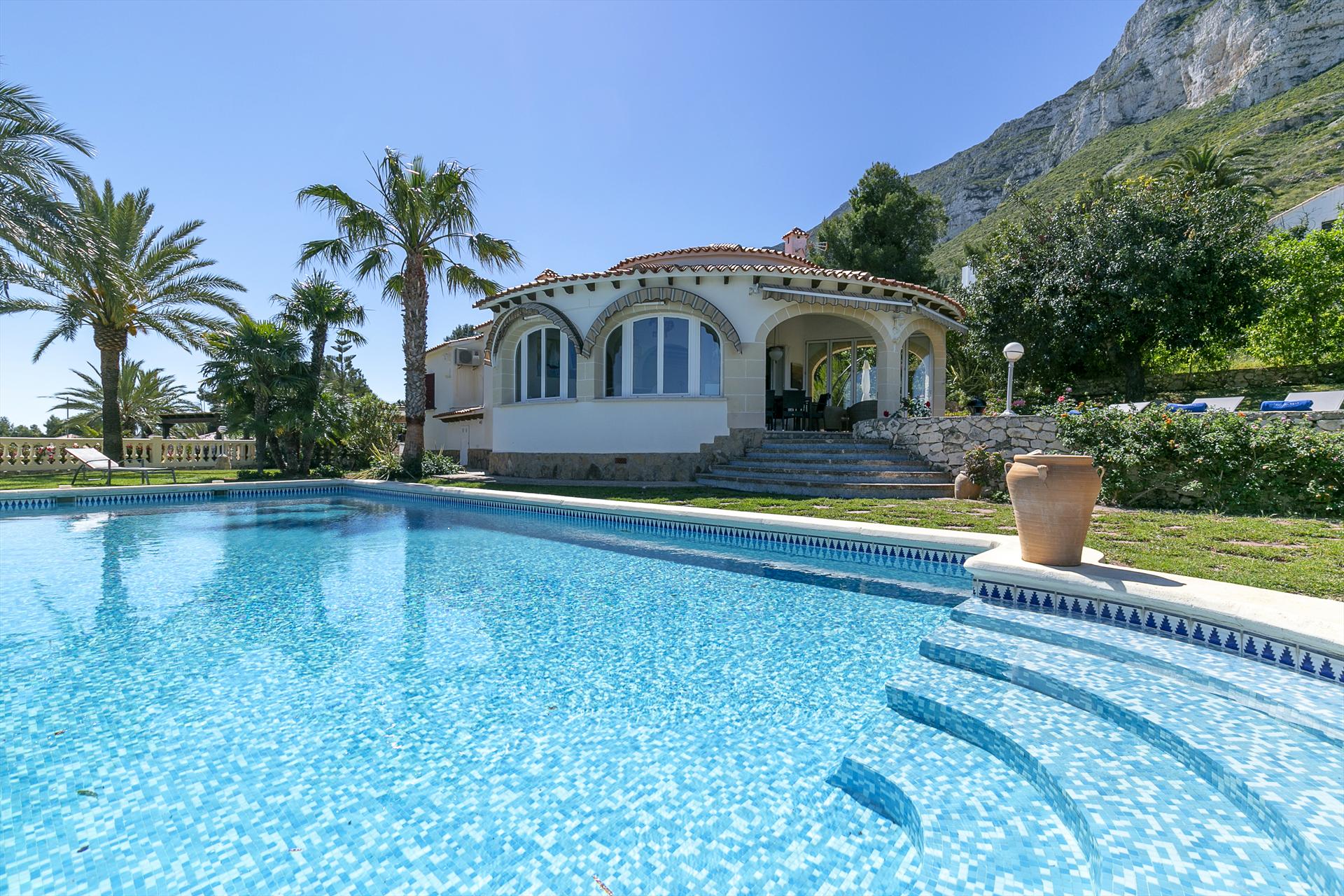 Montgo Denia Villa en Denia, Costa Blanca, España