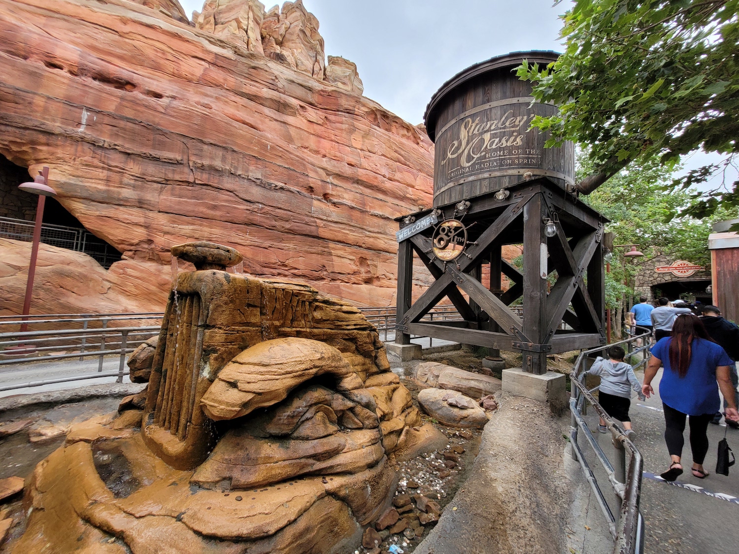 Radiator Springs Racers Overview California Adventure Attractions DVC Shop