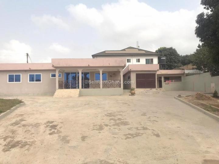 5 bedroom house for rent at North Dzorwulu 114825