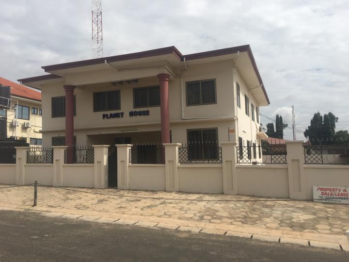 10 bedroom house for sale at Osu 118713