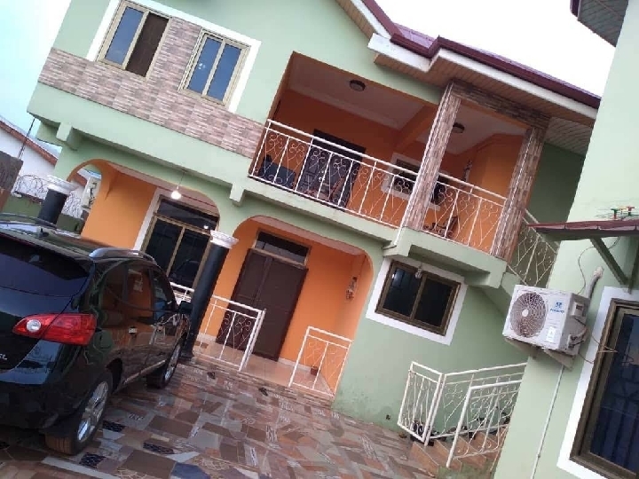 3 bedroom apartment for rent at Madina 124069