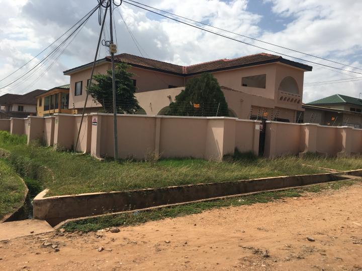 5 bedroom house for rent at Westlands 139336