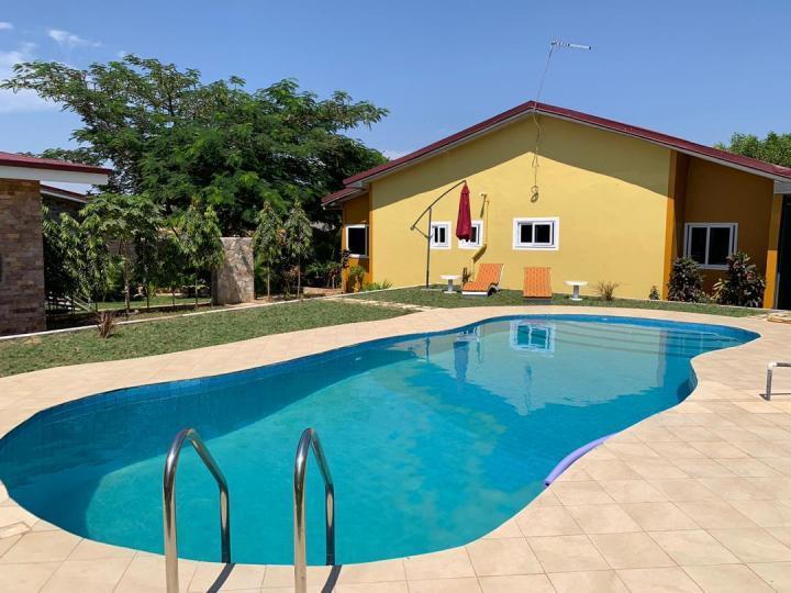 9 bedroom guest house for sale at Tabora 141392