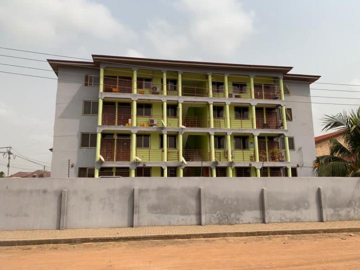 3 bedroom apartment for rent at Spintex Road Close to Baatsona Total