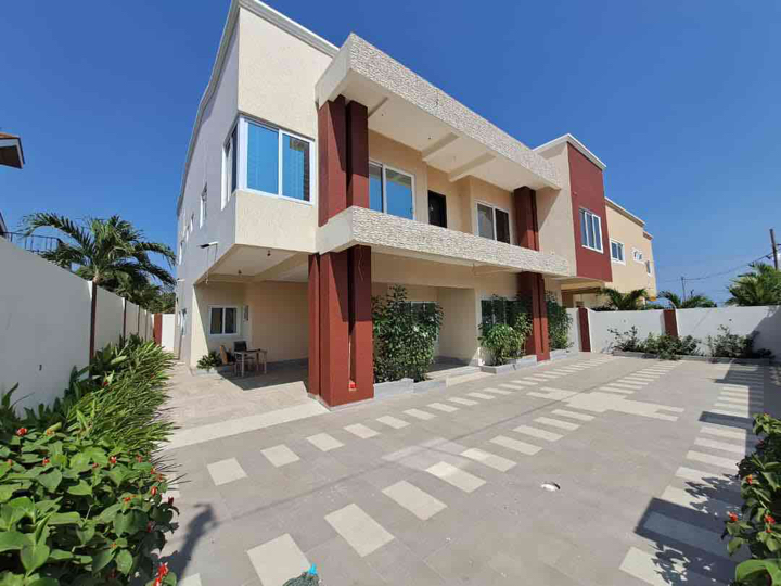 5 bedroom house for sale at Ogbojo 251119