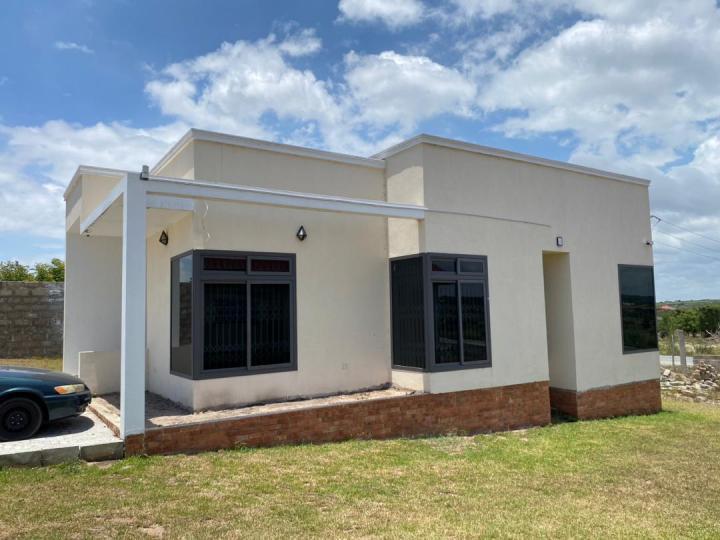 3 bedroom townhouse for sale at Winneba 253240