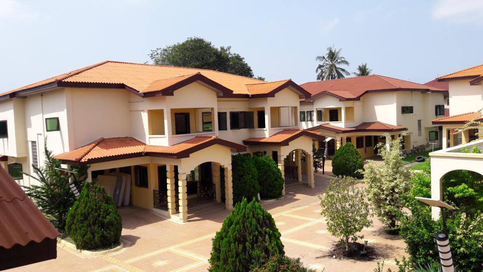 4 bedroom furnished townhouse for rent at Cantonments 027396