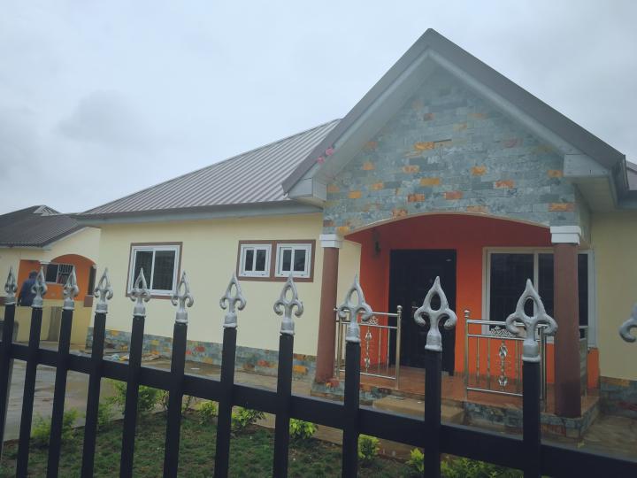 2 bedroom house for sale at Adenta 076078