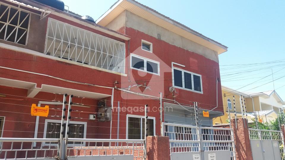 3 bedroom apartment for rent in Osu 042268