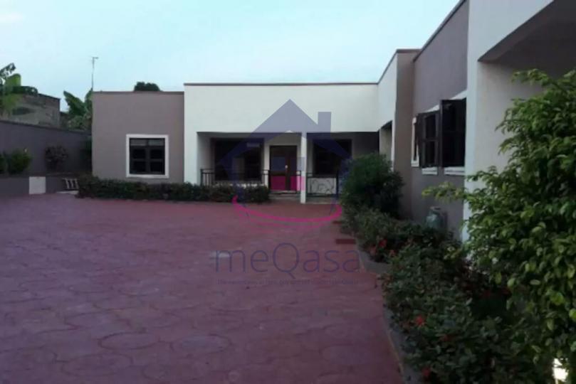 2 bedroom furnished apartment for rent at Kumasi 063728