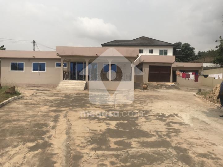 4 bedroom house for rent at Dzorwulu 067257