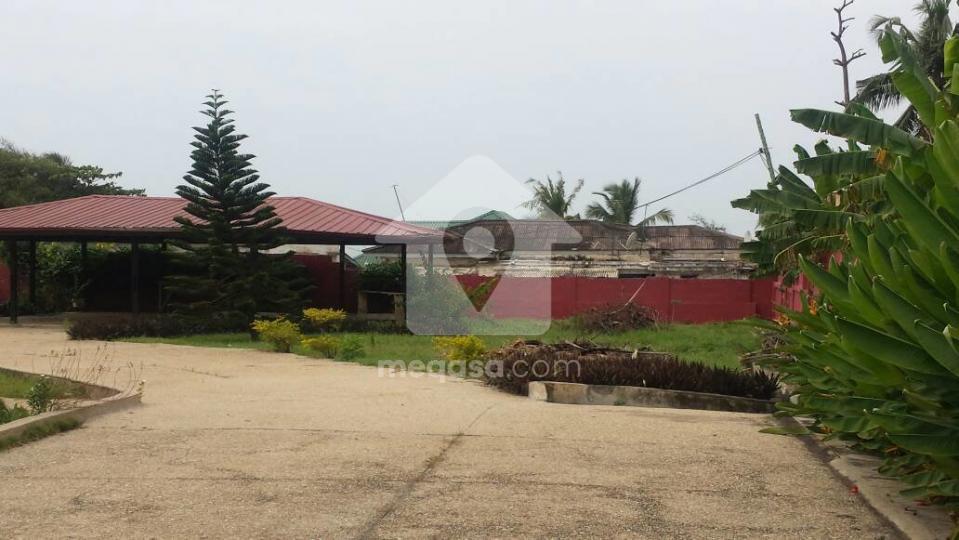 3 bedroom house for rent in Osu,Accra,Ghana 103112