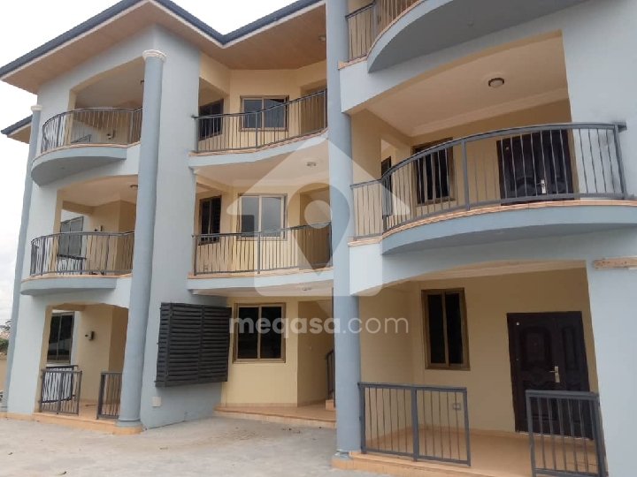 3 bedroom apartment for rent at Adenta 105987