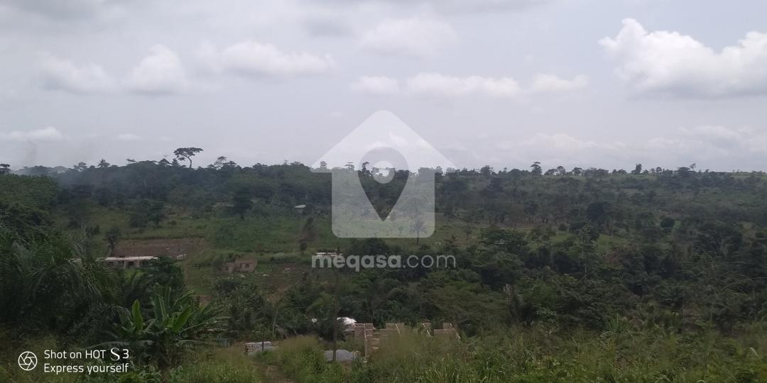Land for sale in Aburi 121146