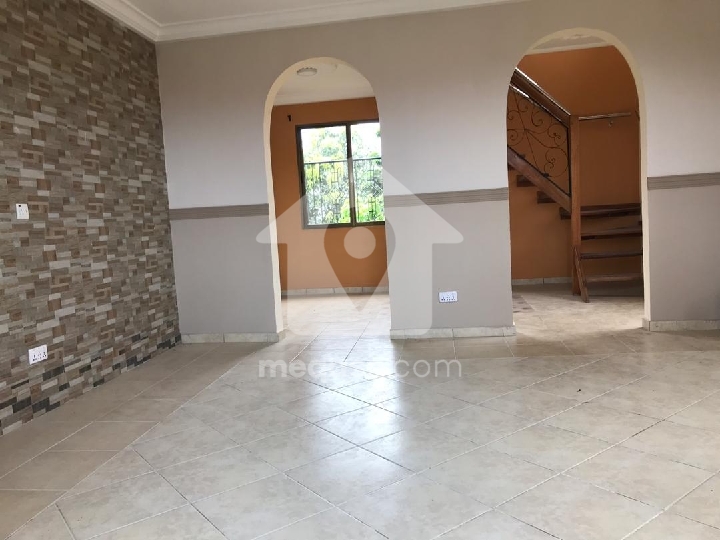 4 bedroom house for sale at Ofankor Barrier 136458