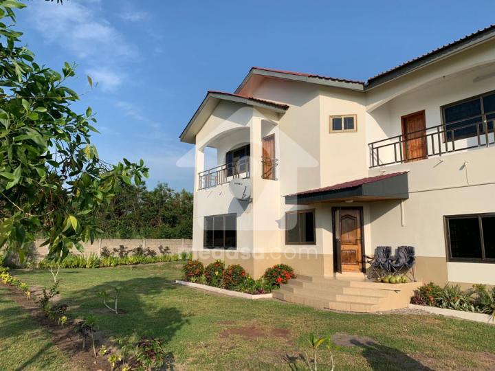 4 bedroom furnished house for sale at Elmina 145290