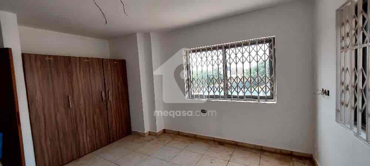 3 bedroom apartment for rent in Spintex 287635