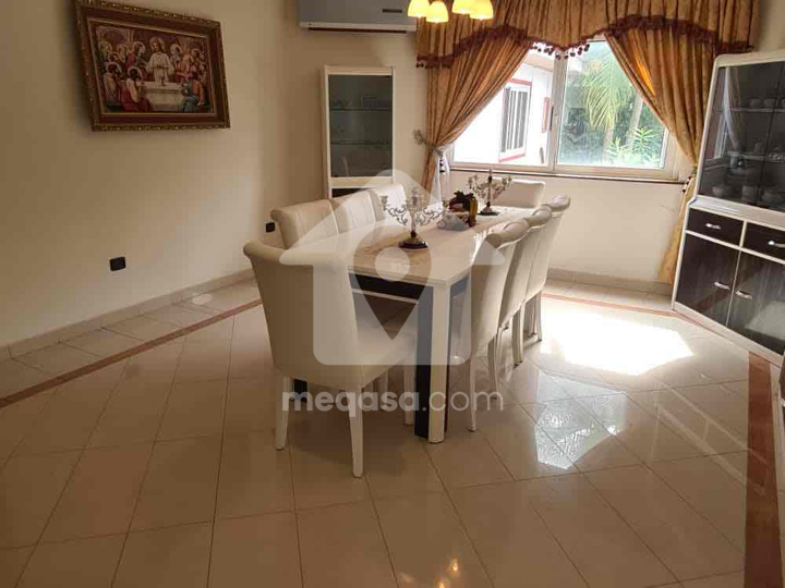 10 bedroom furnished house for sale at Trasacco 368179