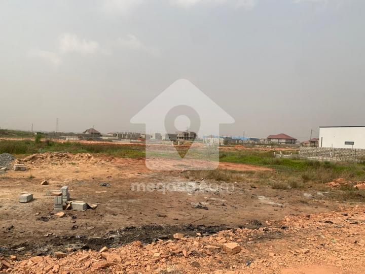 Residential serviced land for sale in COM.25 399212
