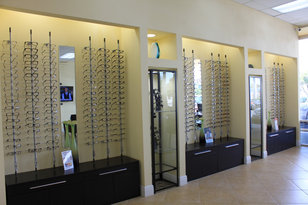 32812 Conway/ Belle Isle Optometrist DV Eye Center Orlando