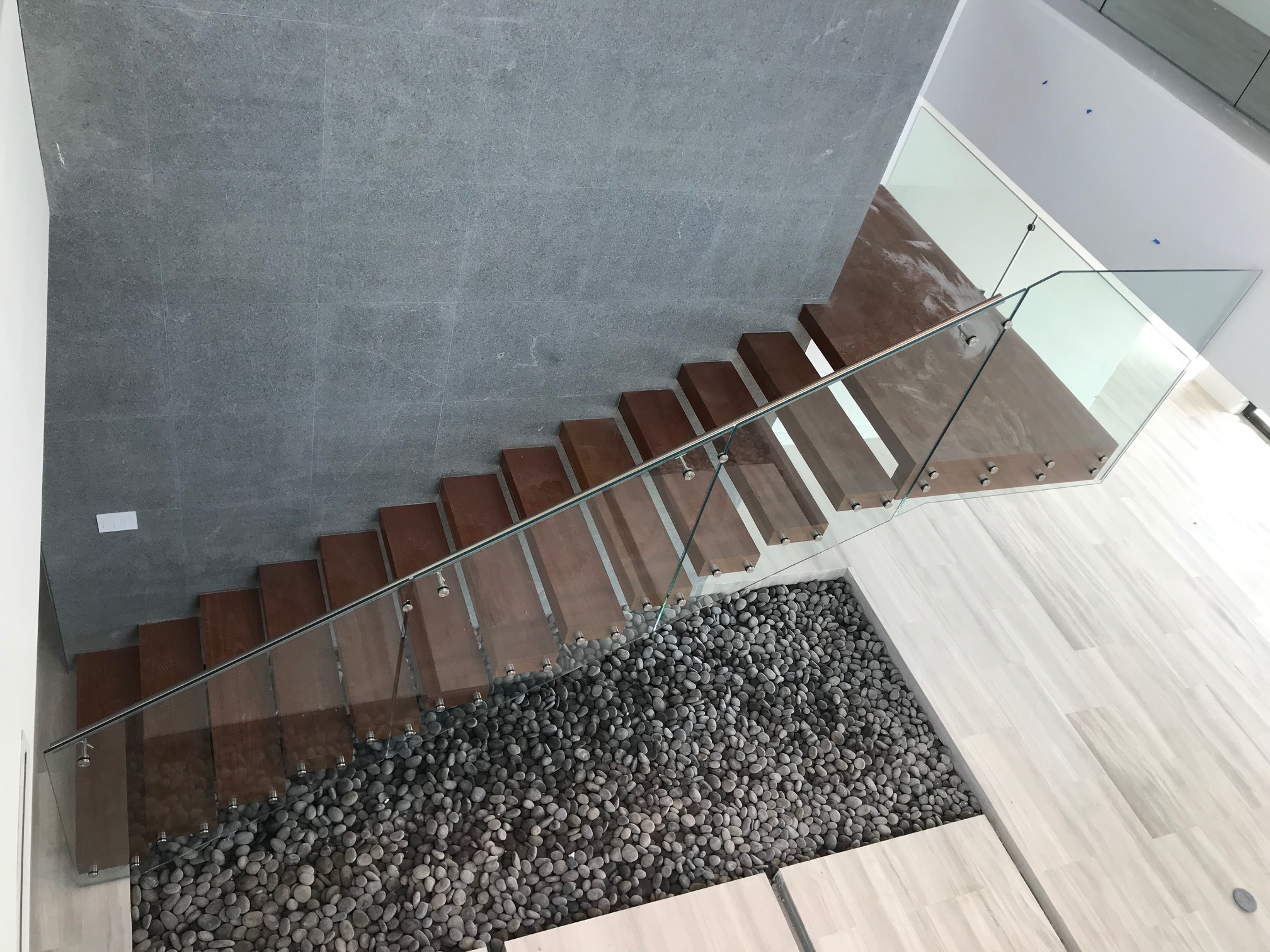 Modern Stair, Floating Stair, Metal Art Inc David Viera