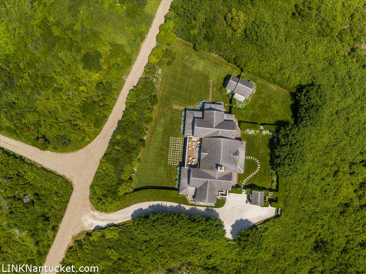 8 Sachem Road, Nantucket MA Nantucket Real Estate for Sale