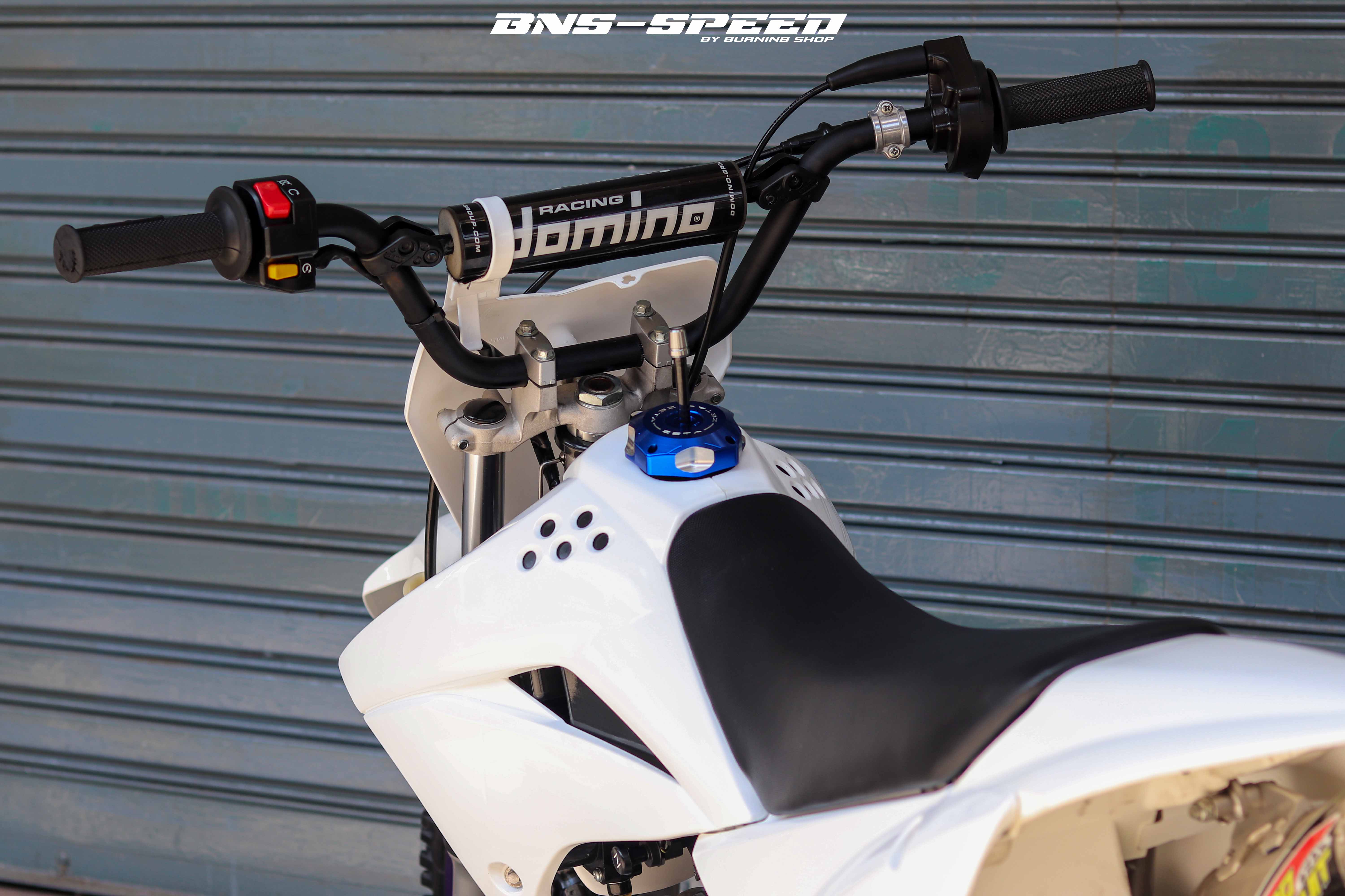 แฮนด์ domino MANUBRIO PIT BIKE 7/8 ทรงสูง BNS speed (เบิร์นนิ่งช๊อป