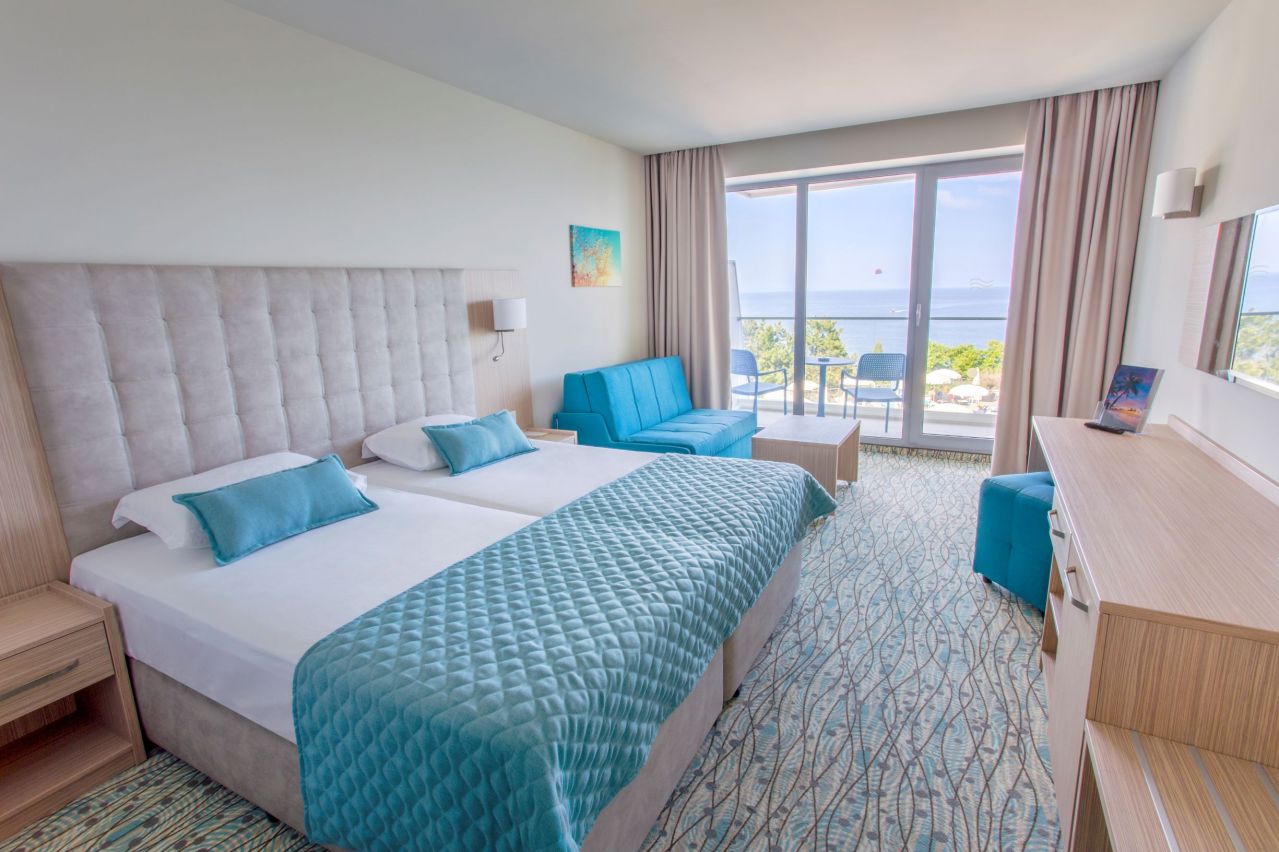 Double Room with Side Sea view