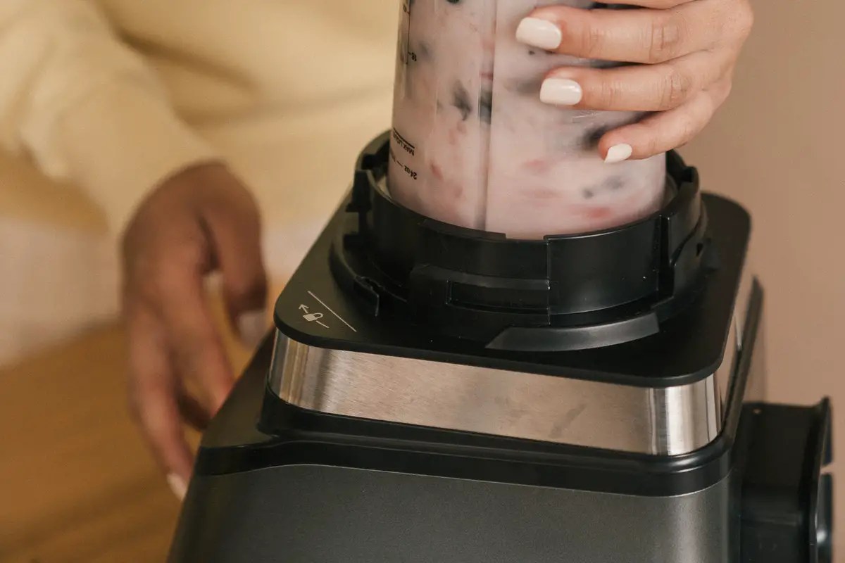 How To Use A Blender dwellure