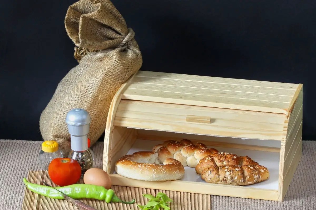 Why Use A Bread Box? dwellure