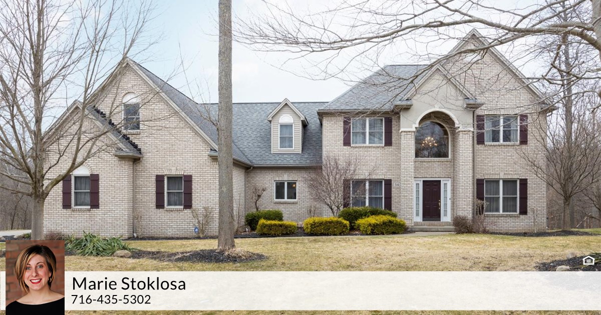 34 Birdsong Pkwy, Orchard Park, NY 14127