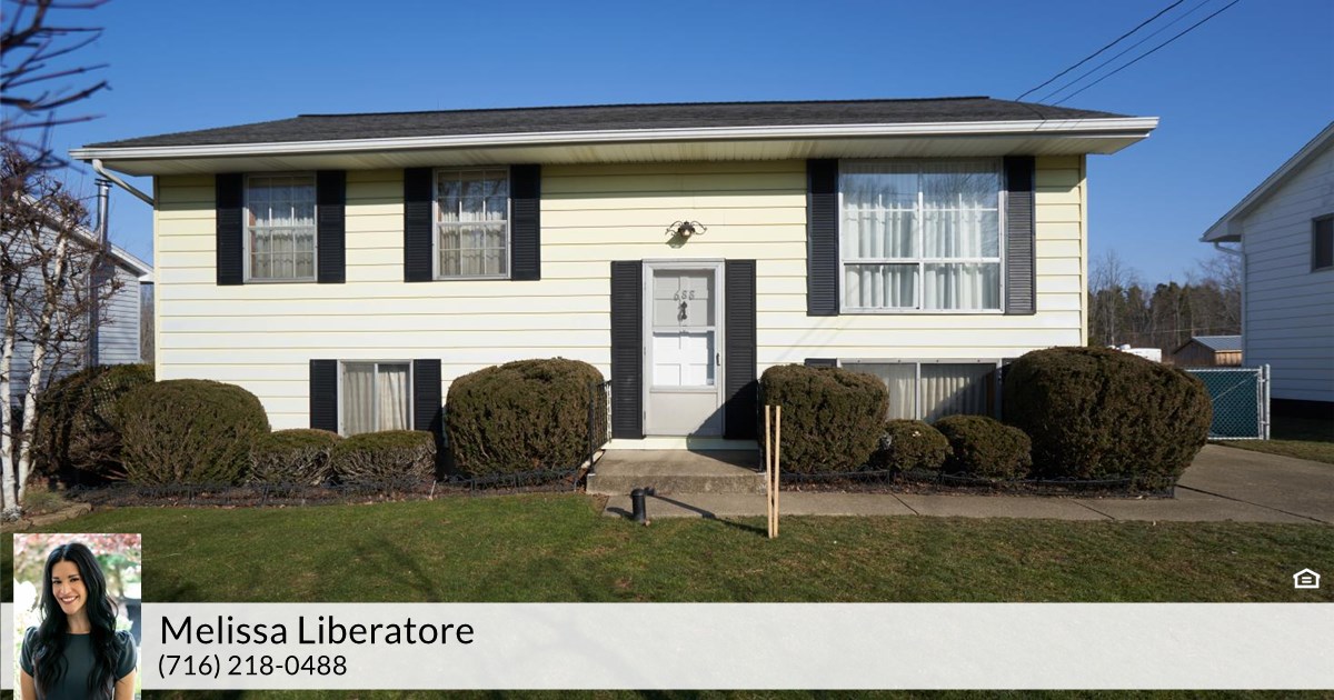 688 Beach Rd, Angola, NY 14006