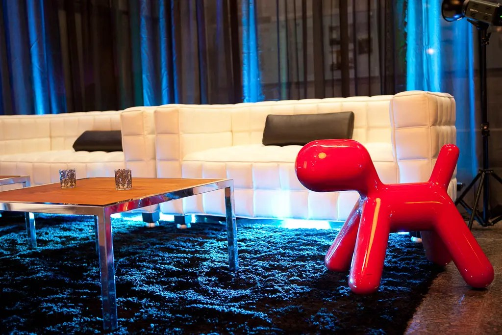 Shag rug 10' x 10' Black DX