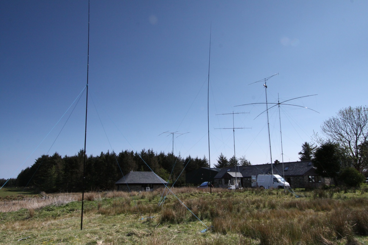 The Antenna Farm at GS3PYE/P CambHams DX Blog