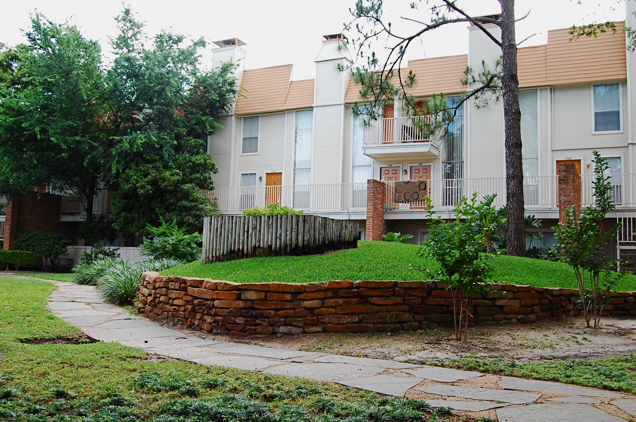 SunBlossom in Woodlake, Houston (see reviews, photos, and availability)