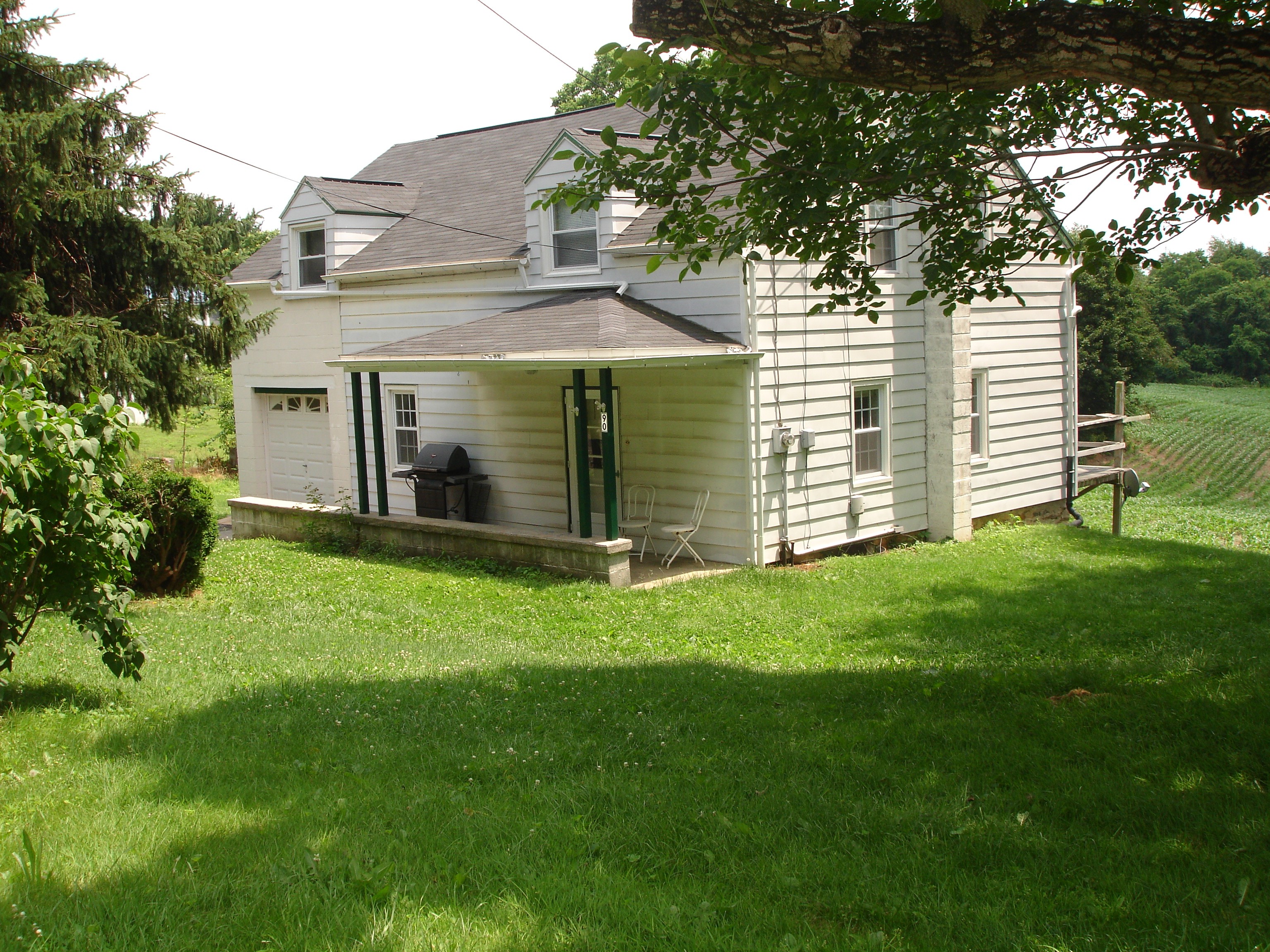90 Sand Hill Rd, Conestoga, PA 17516 3 Bedroom Apartment for Rent