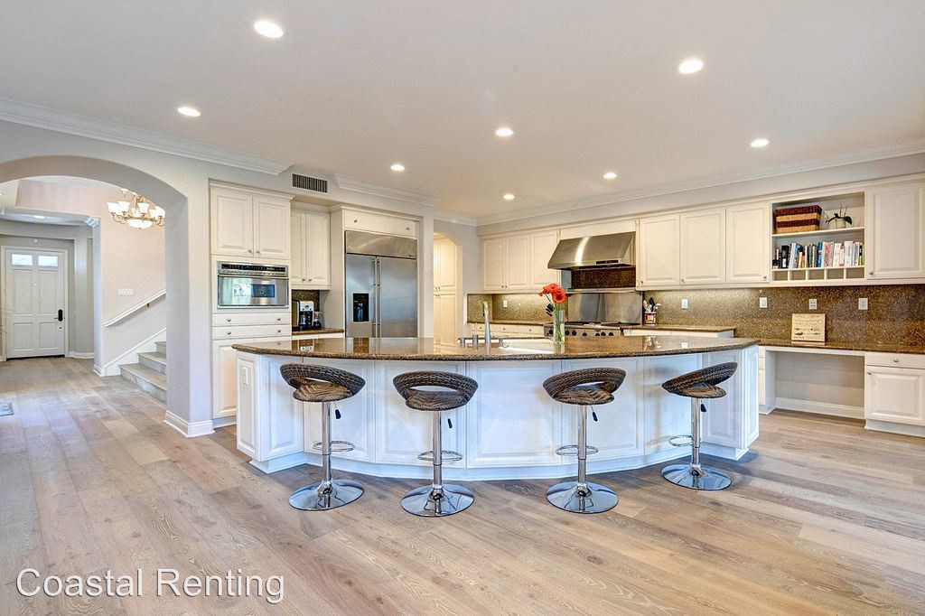 Huntington Beach's most deluxe real estate rentals