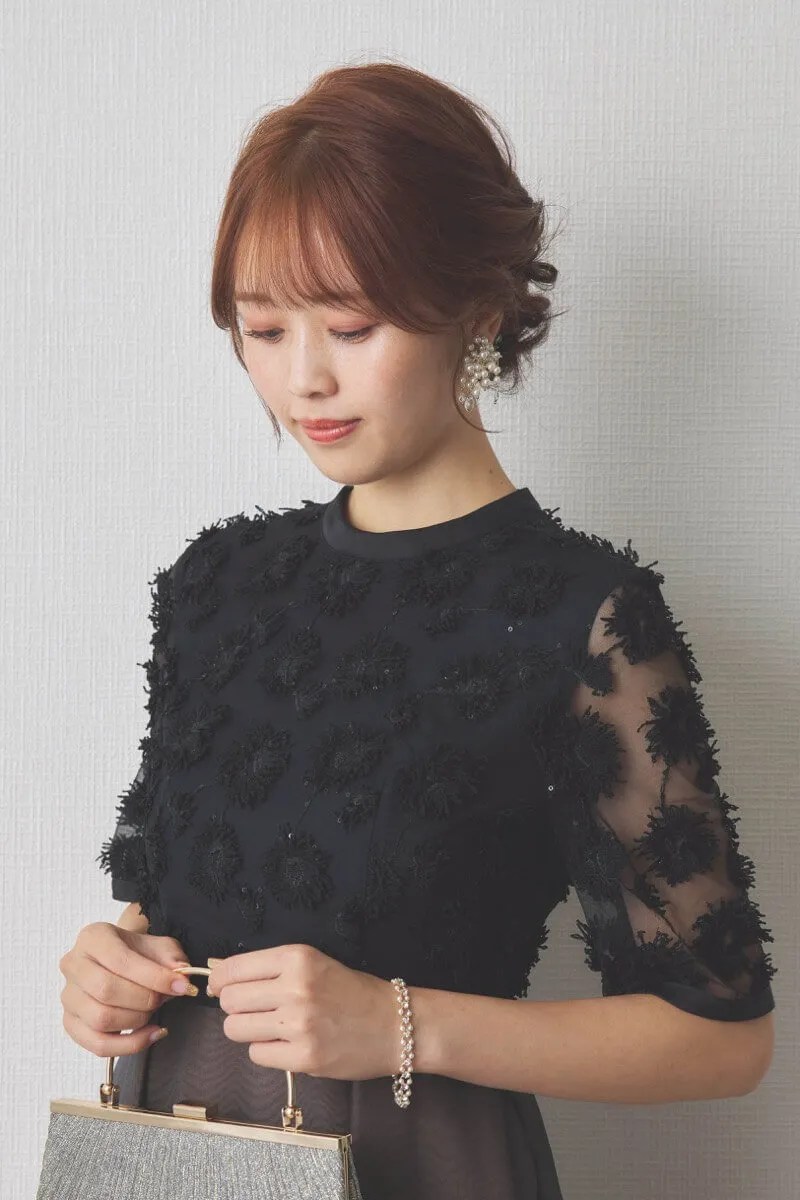 ブラック×ブラウンのエンブロイダリーミックスドレスのレンタル｜111791｜結婚式パーティーのドレスレンタルはワンピの魔法