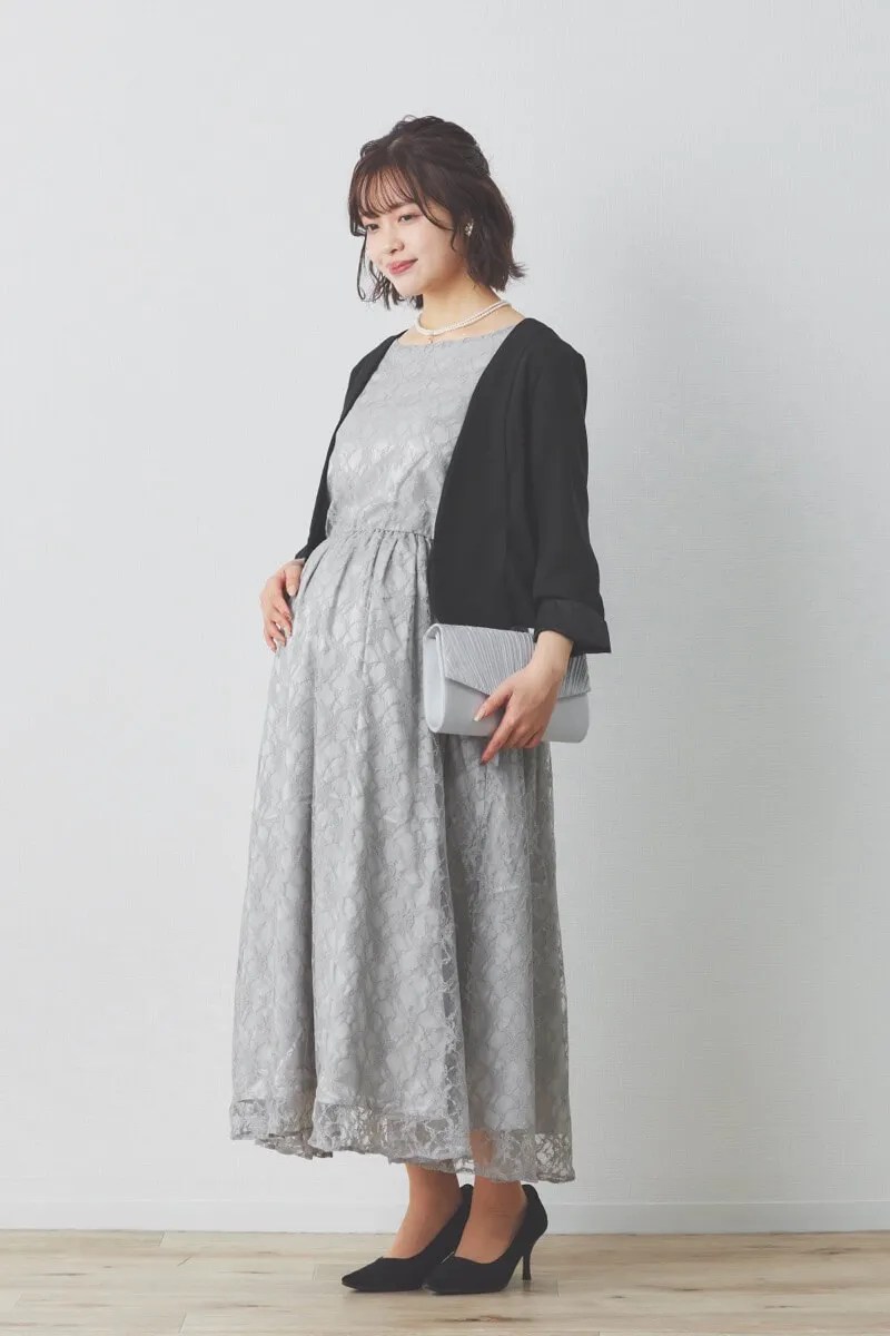 ライトグレーの授乳口付き総レースドレスのレンタル｜111826｜結婚式パーティーのドレスレンタルはワンピの魔法