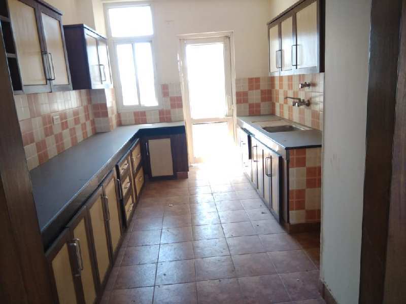 4 BHK Apartment 2200 Sq.ft. for Sale in Sector 4 Panchkula (REI830976)