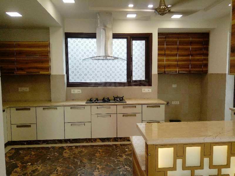 Guest House for Sale in Mahavir Enclave Part 1, Delhi (REI848341)